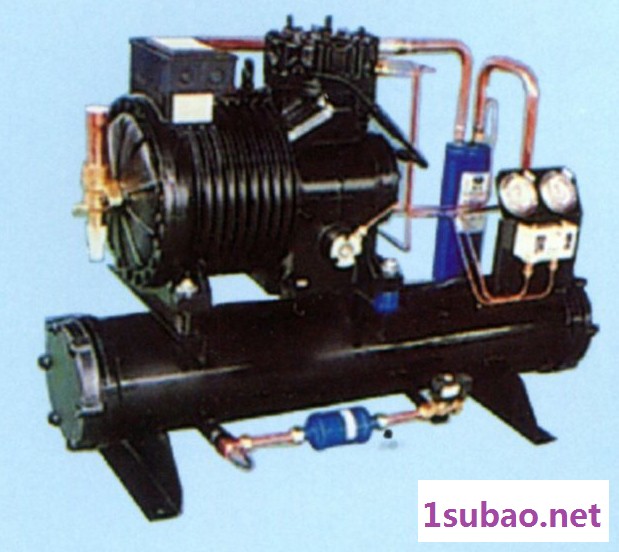 风冷机组东教意大利都灵压缩机半封闭水冷式工业冷水机组工业冷水机组图3