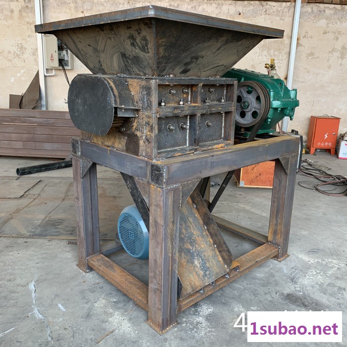 百旭机械供应 撕碎机 废旧塑料撕碎机  工业塑料垃圾压块铁塑铝合金粉碎机图6