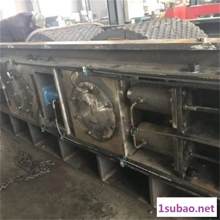 滚轮金属粉碎机塑料彩钢瓦型破碎机双轴对辊废铁破碎机价格图5