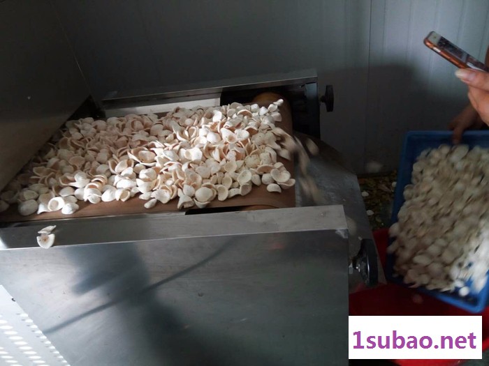 越弘微波干燥,微波烘干机,纸制品微波干燥设备图3