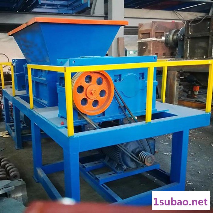 富德1000工业垃圾粉碎机重型钢绞绳管材撕碎机金属塑料破碎机废料塑钢瓦撕碎机木材边角料撕碎设备图7