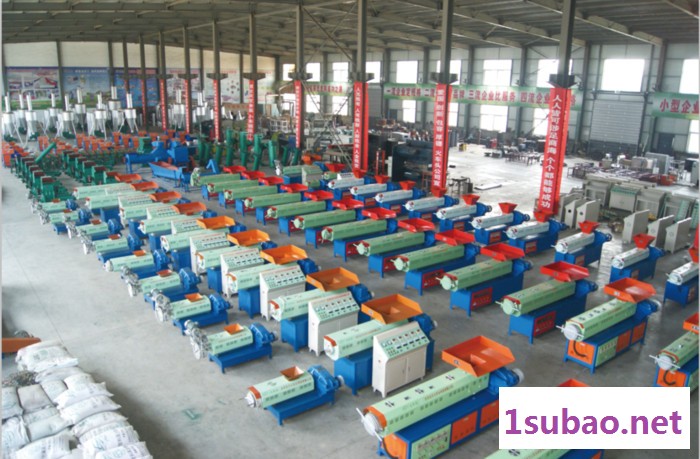 废旧塑料机械设备 塑料再生颗粒造粒机 重庆塑料造粒机 塑料颗粒机的价格 造塑料颗粒机器新型环保塑料颗粒机 pvc塑料颗粒图3