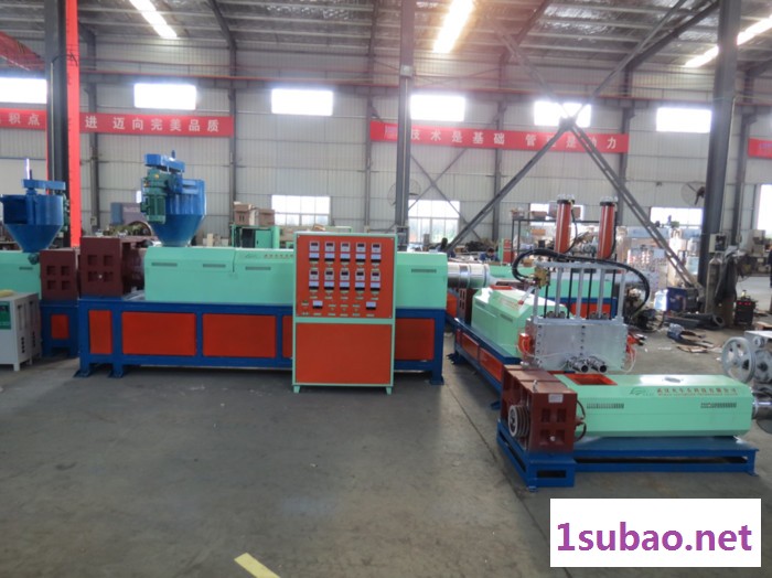 废旧塑料机械设备 塑料再生颗粒造粒机 重庆塑料造粒机 塑料颗粒机的价格 造塑料颗粒机器新型环保塑料颗粒机 pvc塑料颗粒图4