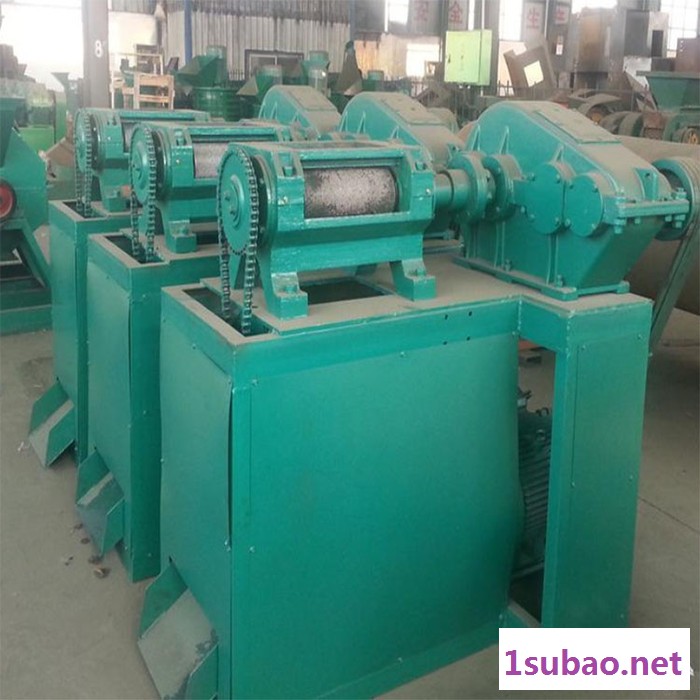 富德80有机肥对辊挤压造粒机无干燥挤压造粒机污泥畜禽粪便造粒机对辊挤压制粒设备氯化铵挤压造粒机图7