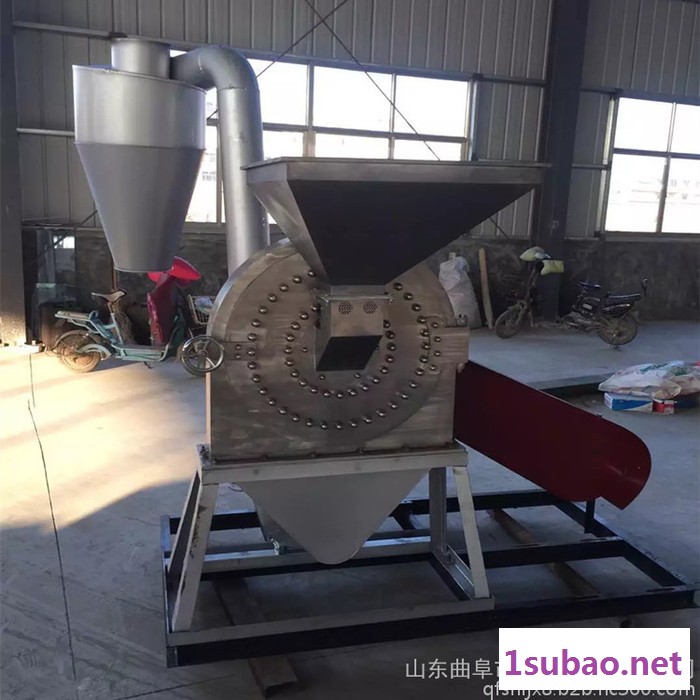直销齿盘粉碎机 辣椒大料调料打粉机 粉碎机小钢磨磨粉机图5