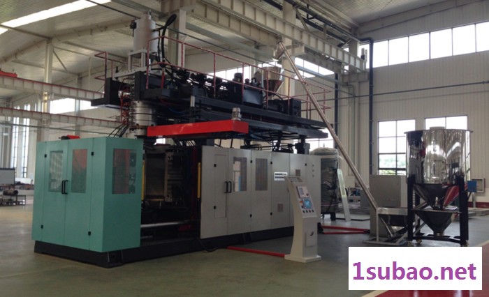 200公斤化工桶设备--通佳全自动吹塑机图5