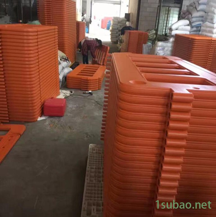 供应汽车保险杠90吹塑机   吹瓶机图4