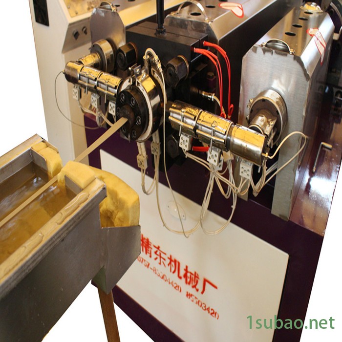 高产量挤塑机 塑胶编织藤仿藤条挤出机 三色塑藤挤出生产线 管材异形挤出图4