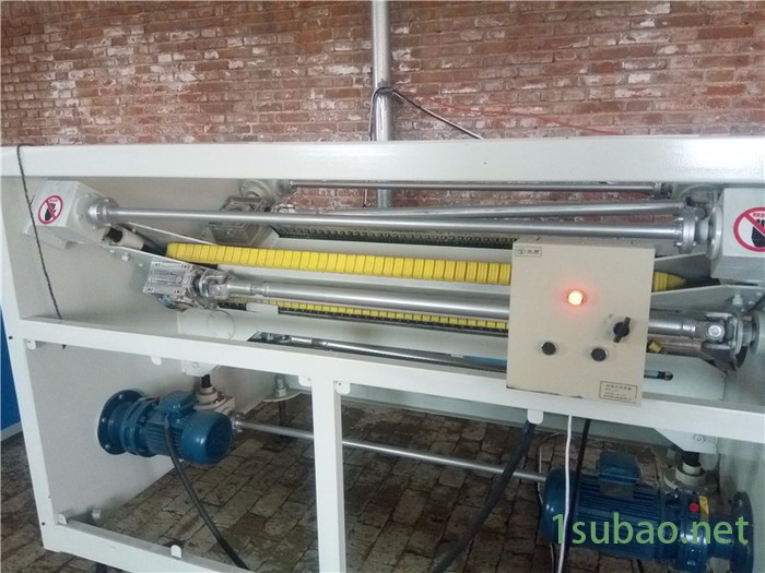 中瑞PVC落水管双螺杆管材挤出机生产线设备图6