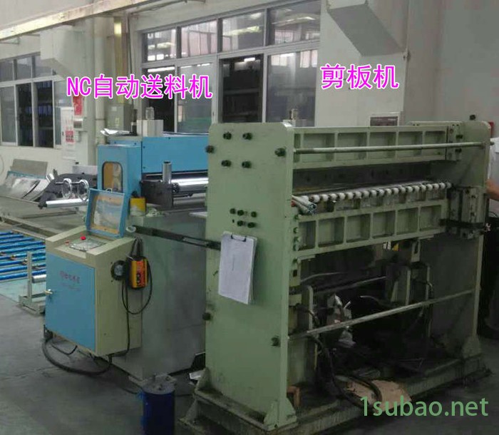 佑亿生产定做自动化剪板机送料机 剪板机NC自动送料机装置 剪床伺服送料机图3