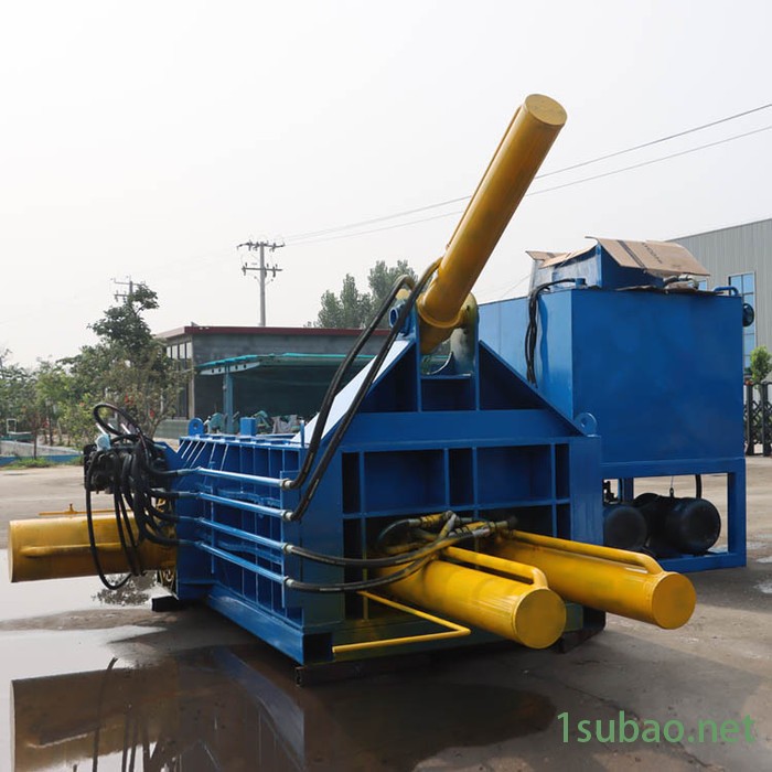 潍坊废品回收金属压块机全自动废铁压块机125吨金属刨花压块机图3