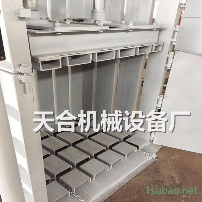 废品塑料液压打包机  易拉罐生活垃圾回收压块机 半自动废纸打包机图7