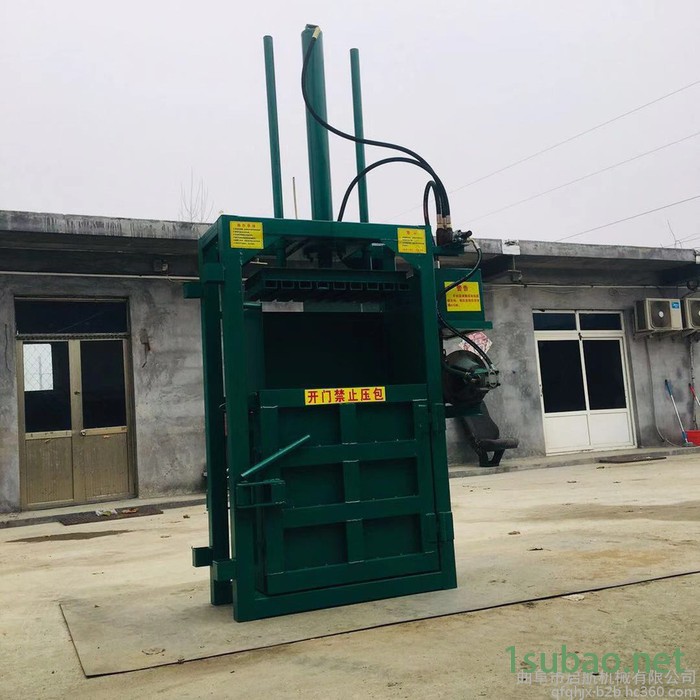 纸箱自动回收液压打块机 启航纸条纸板挤块机 编织袋打包机型号图3