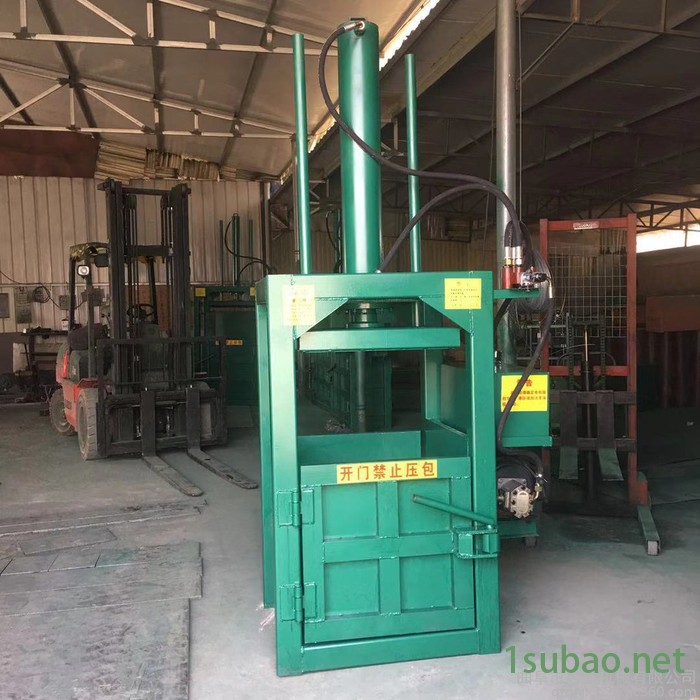 纸箱自动回收液压打块机 启航纸条纸板挤块机 编织袋打包机型号图4