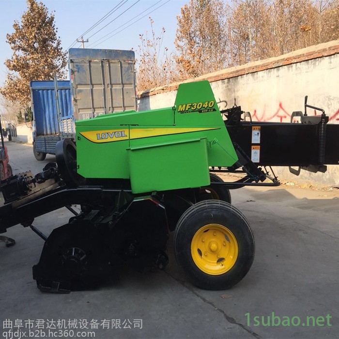 甘肃秸秆粉碎打捆机全自动自走式秸秆收割回收粉碎打捆机牧草捡拾打捆机图5