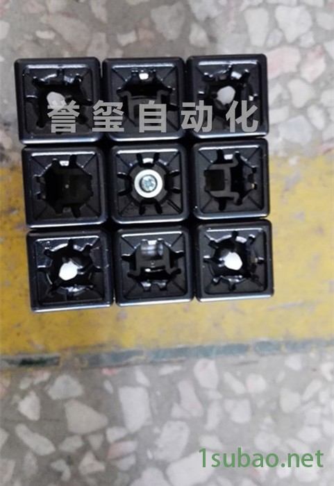 双供料器单独工作 单头自动吸锁螺丝 高精密照明灯自动吸锁螺丝机图2
