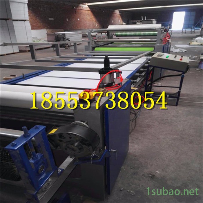 石膏板实木板贴面吸塑机 全自动高光贴面设备 亚克力贴合机图5