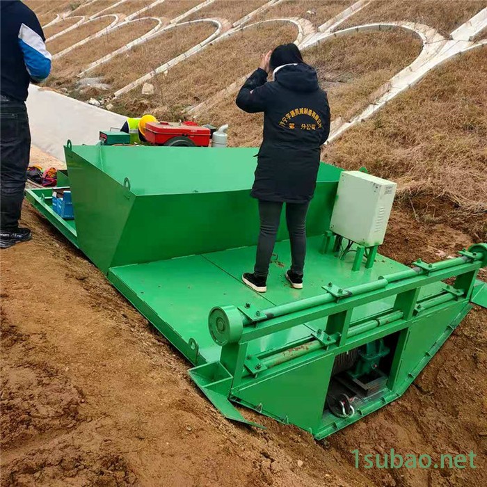 汇鹏 定做Ｕ型Ｔ型矩形水渠成型机 全自动液压自走式水渠成型机图8