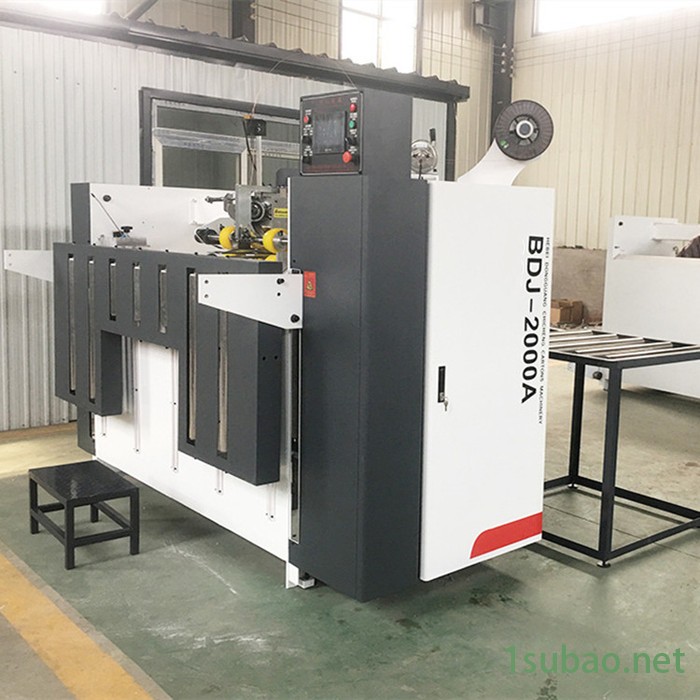 半自动钉箱机 伺服钉箱机 瓦楞纸箱成型机械 定制半自动伺服钉箱机图4