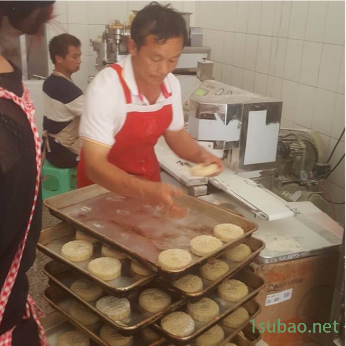多功能自动包馅机 月饼包馅机 月饼成型机 月饼排盘机 月饼包装机 做月饼设备 大型月饼生产流水线 云南捷豹月饼机 月饼机图7
