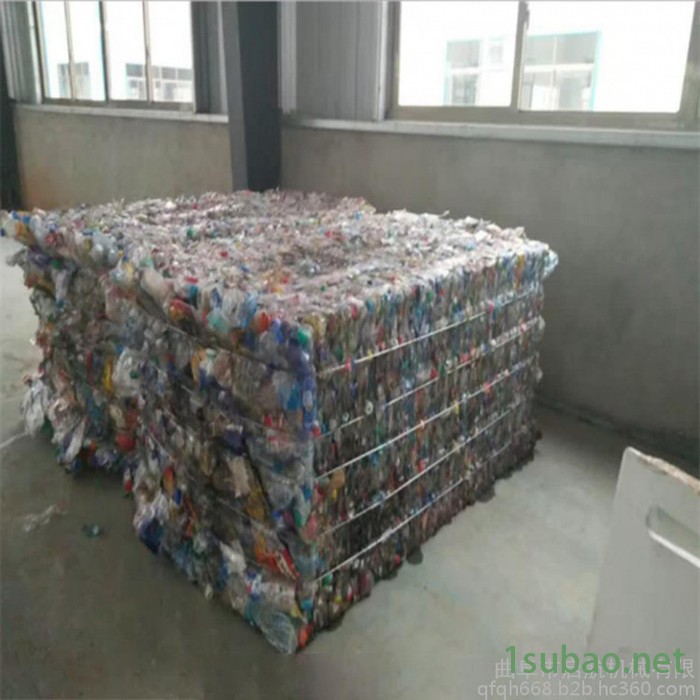 佳鑫半自动镀锌下脚料液压打包机  岩棉泡沫压缩成型机   啤酒花压扁机效果视频图6