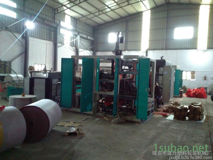 一次成型立体袋制袋机，无纺布覆膜免翻袋制袋机，全自动无纺袋机图2