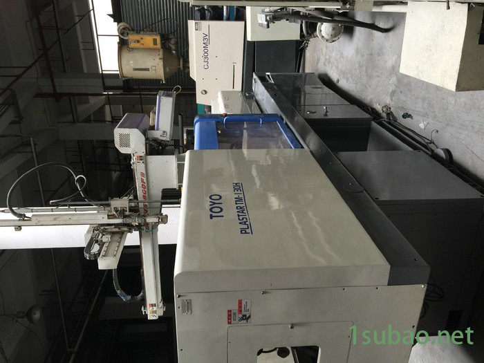 供应震雄CHJ368T二手注塑机图7