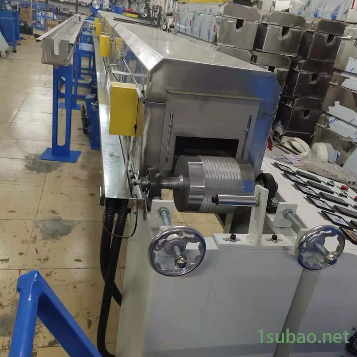 单螺杆挤出机  硅胶管挤出机图5