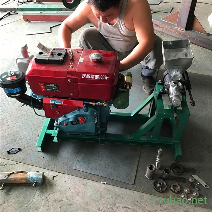 多花型杂粮食品膨化机 特色食品香酥膨化果机 双螺杆挤出机 玉米膨化机图6