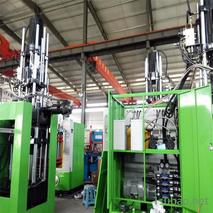 300T立式橡胶注射机挤出机厂家 螺杆式注射机 全自动先进后出立式注射机 南方技术图3