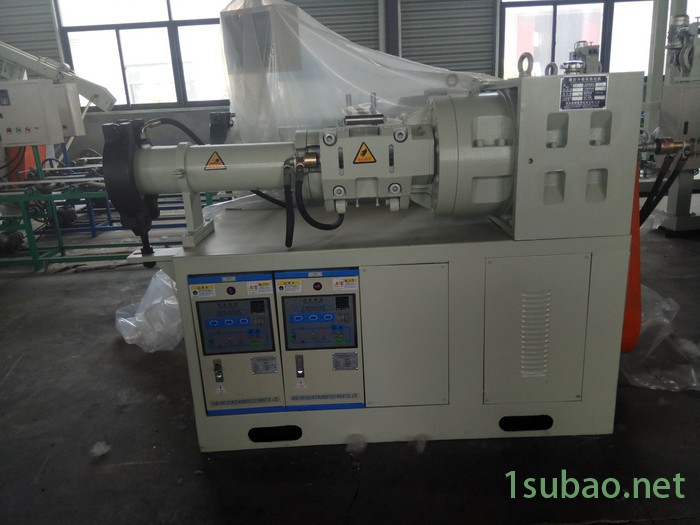 伟源冷喂料橡胶挤出机，单螺杆密封条橡胶挤出机图4