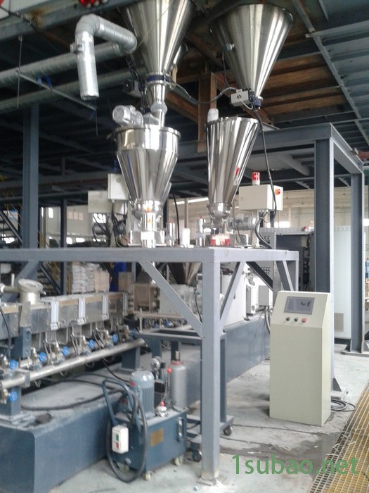 供应 同向双螺杆塑料改性挤出机  **    欢迎购买 双螺杆塑料改性抽粒机图5