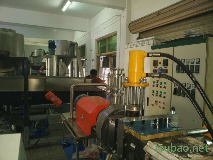 供应 同向双螺杆塑料改性挤出机  **    欢迎购买 双螺杆塑料改性抽粒机图3