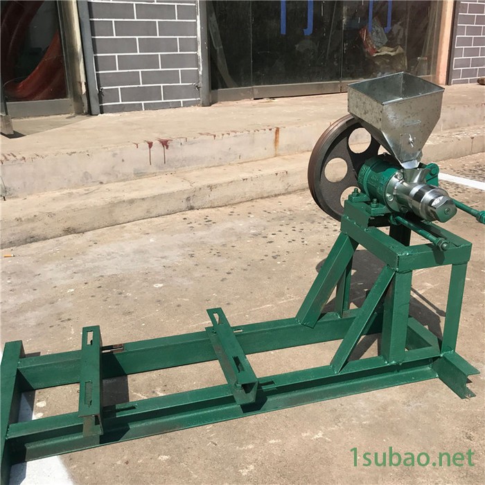 颗粒膨化机 玉米棍机价格 双螺杆挤出机 大米玉米粒膨化机 玉米大米膨化机图2