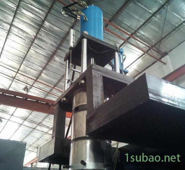 全自动中空吹塑机 30升-120升塑料桶储料式吹塑机 **图2