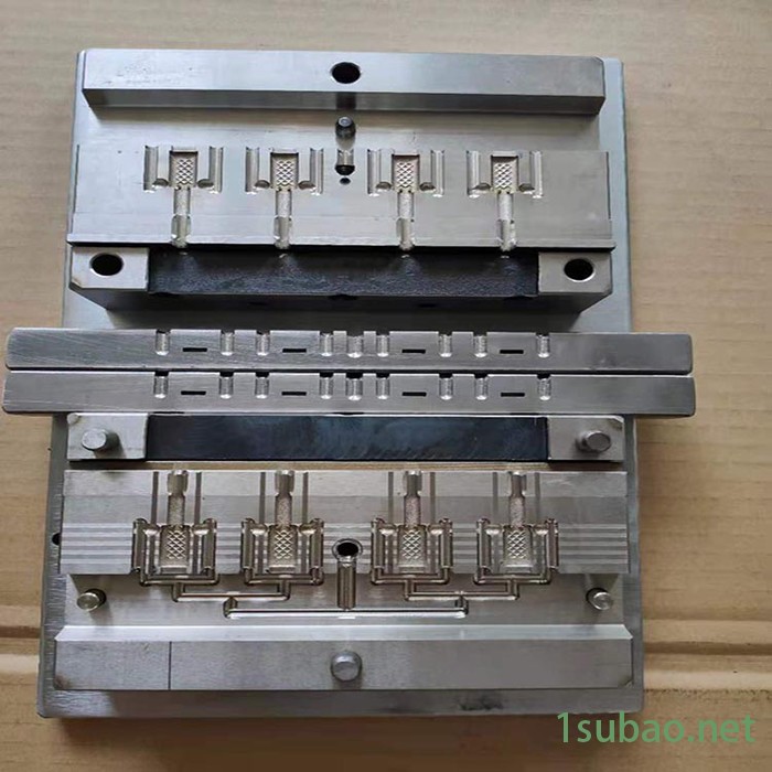 拉链胶头模具 数据线材模具 电 源 线插头模具 立式注塑模具图2