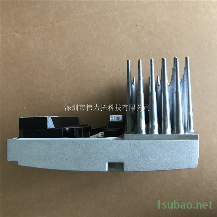 德国SEW变频器 现场分散器MM07D-503-00 sew驱动控制器 全新原装进口图3
