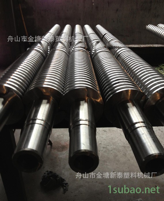 65/132锥形双螺杆机筒，双合金螺杆料筒,pVC管材挤出机图3