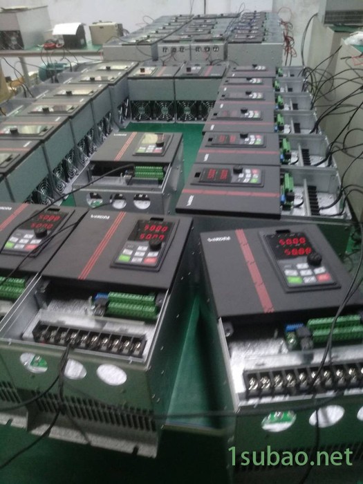 威控特低压15\18\22KW变频器图4
