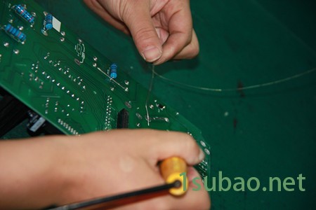 数控车床专用 变频器，5.5KW矢量型变频器图4