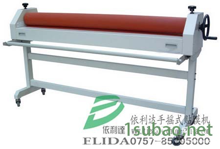 一次性刀叉勺自动装袋包装机​，让你更实惠的节省套膜图3