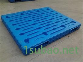 通佳塑料托盘生产设备托盘吹塑机图2