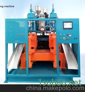 新型全自动中空节能吹塑机图2