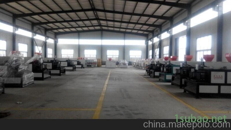 BT100型全自动机械手吹塑机图4