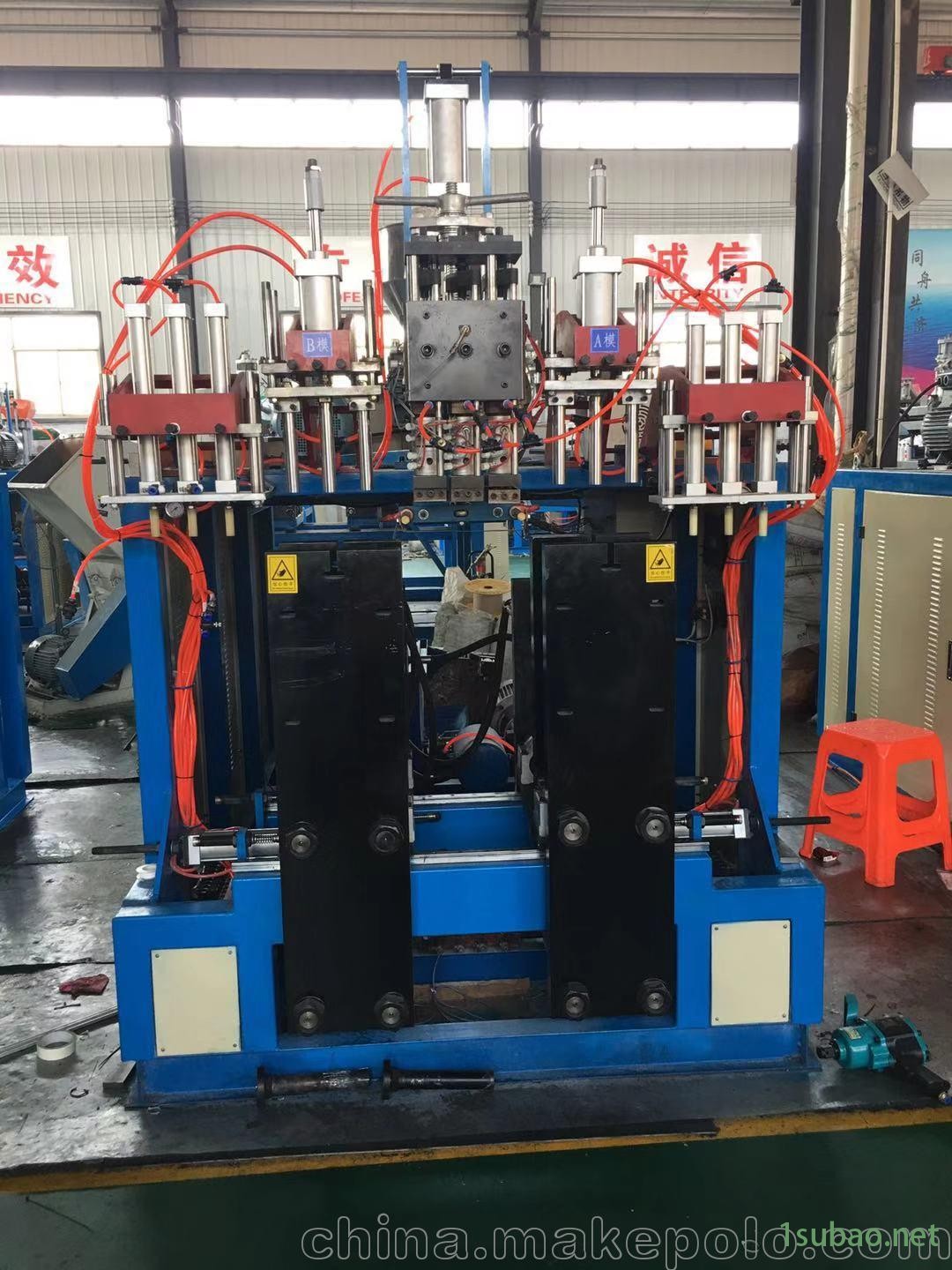 全自动一出三倒流管吹塑机图4