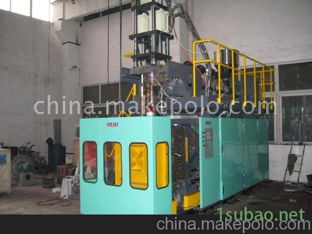 吹塑机图3