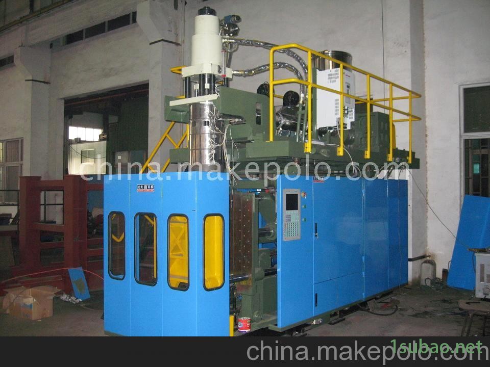 中空吹塑机图2