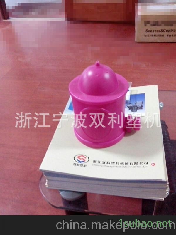 塑料中空吹塑机图2