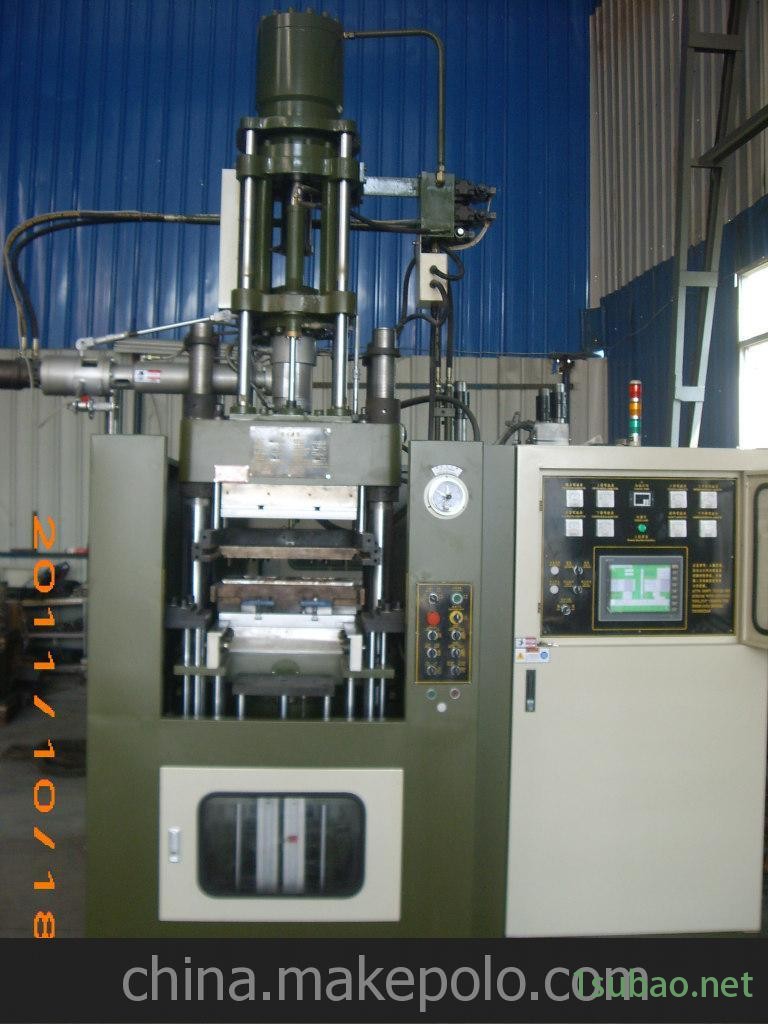 橡胶射出成型机400T-3000CC图3