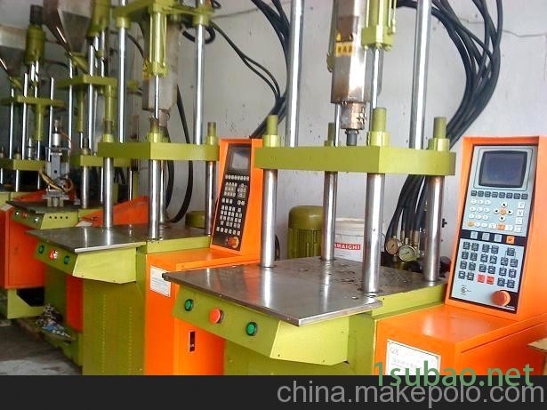 2011年赞扬原装立式注塑机图2